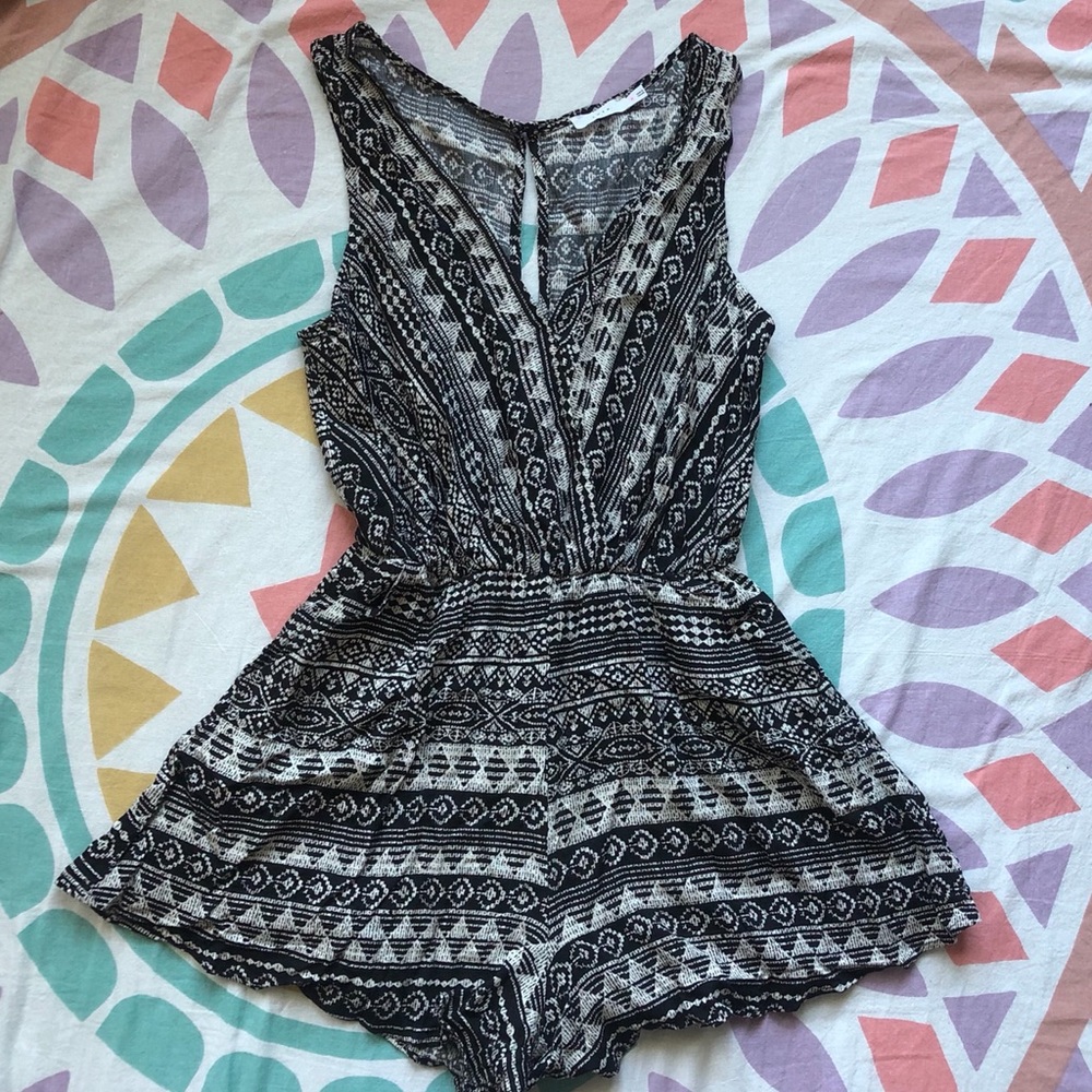 Lush V-Neck Patterned Romper